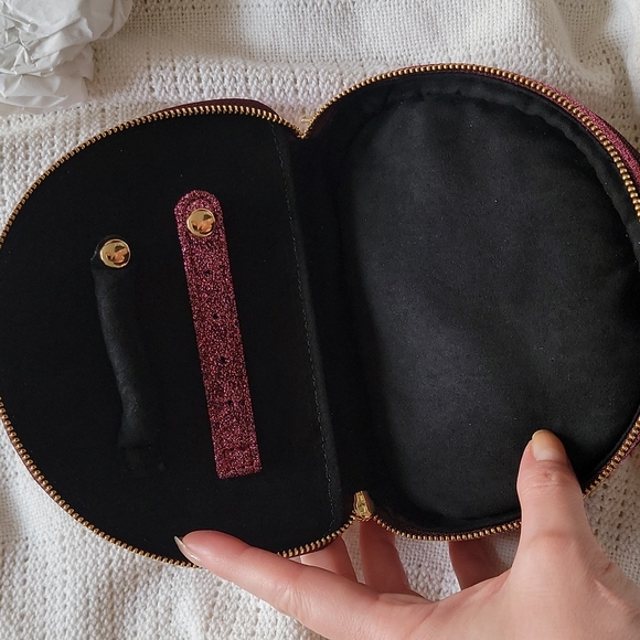 Jewelry Travel Case in Black or Bright Gypsy - Picture 7 of 8